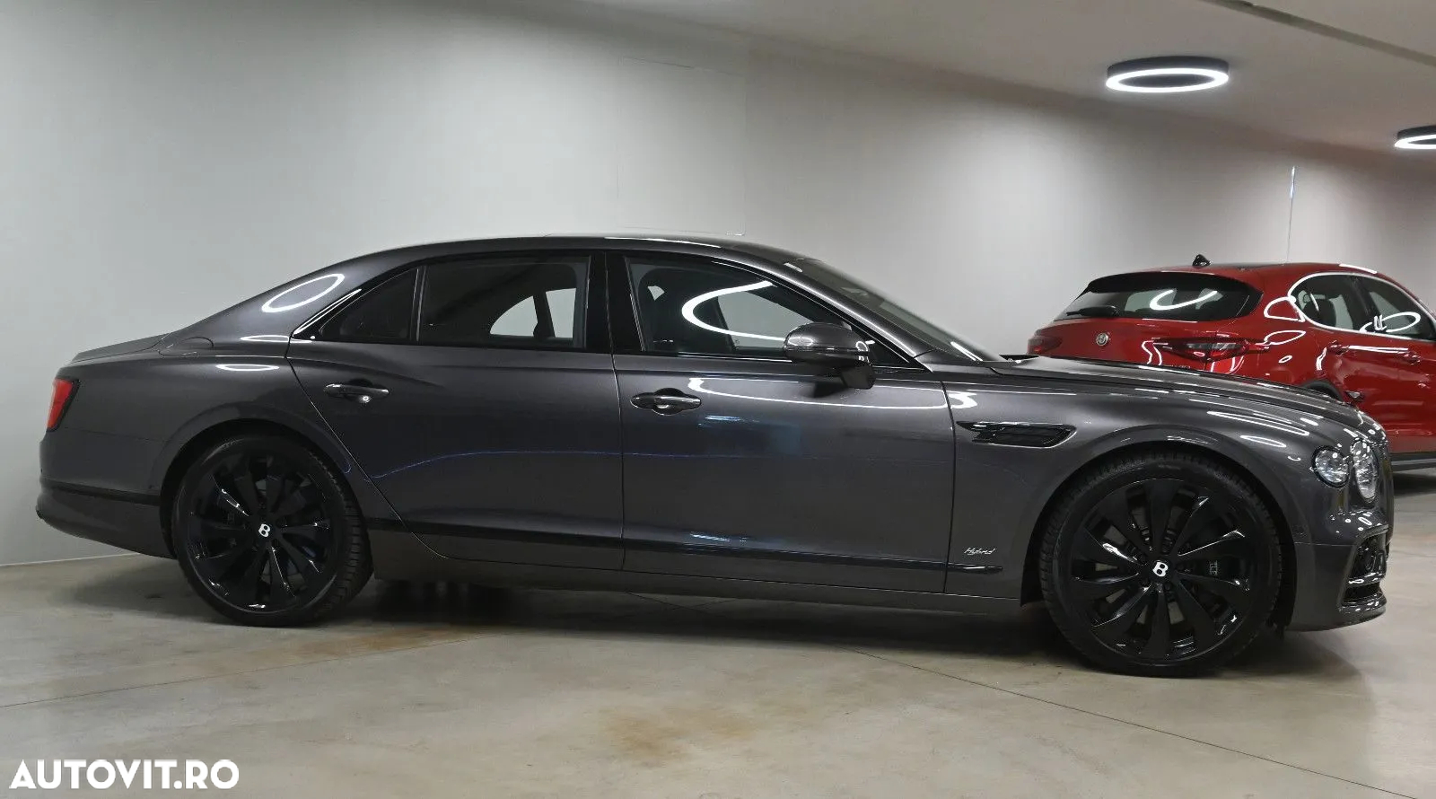Bentley Flying Spur - 4