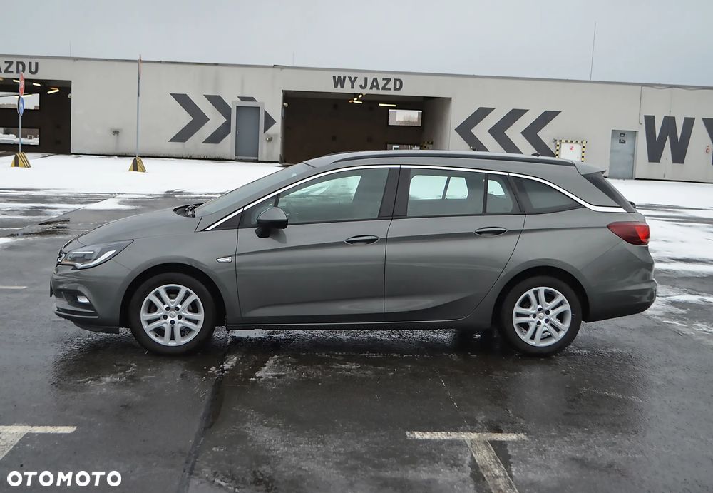 Opel Astra 1.4 T Dynamic - 31