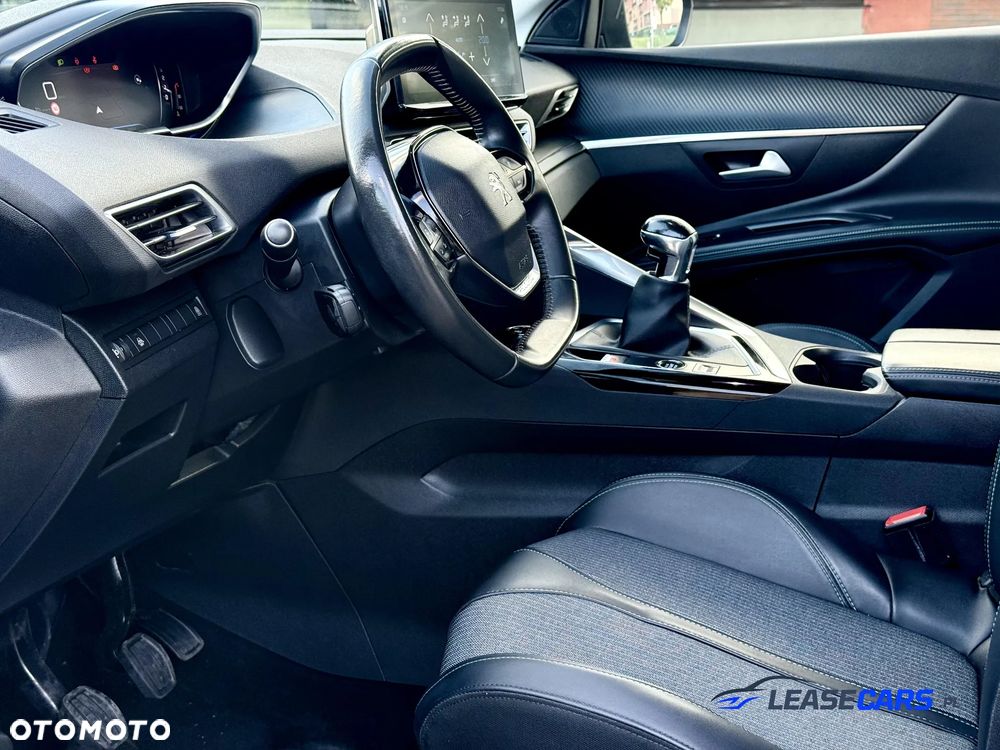 Peugeot 5008 PureTech 130 Stop & Start Allure Pack - 10