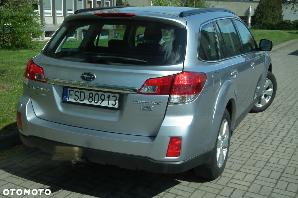 Subaru Outback 2.0 D Comfort - 5