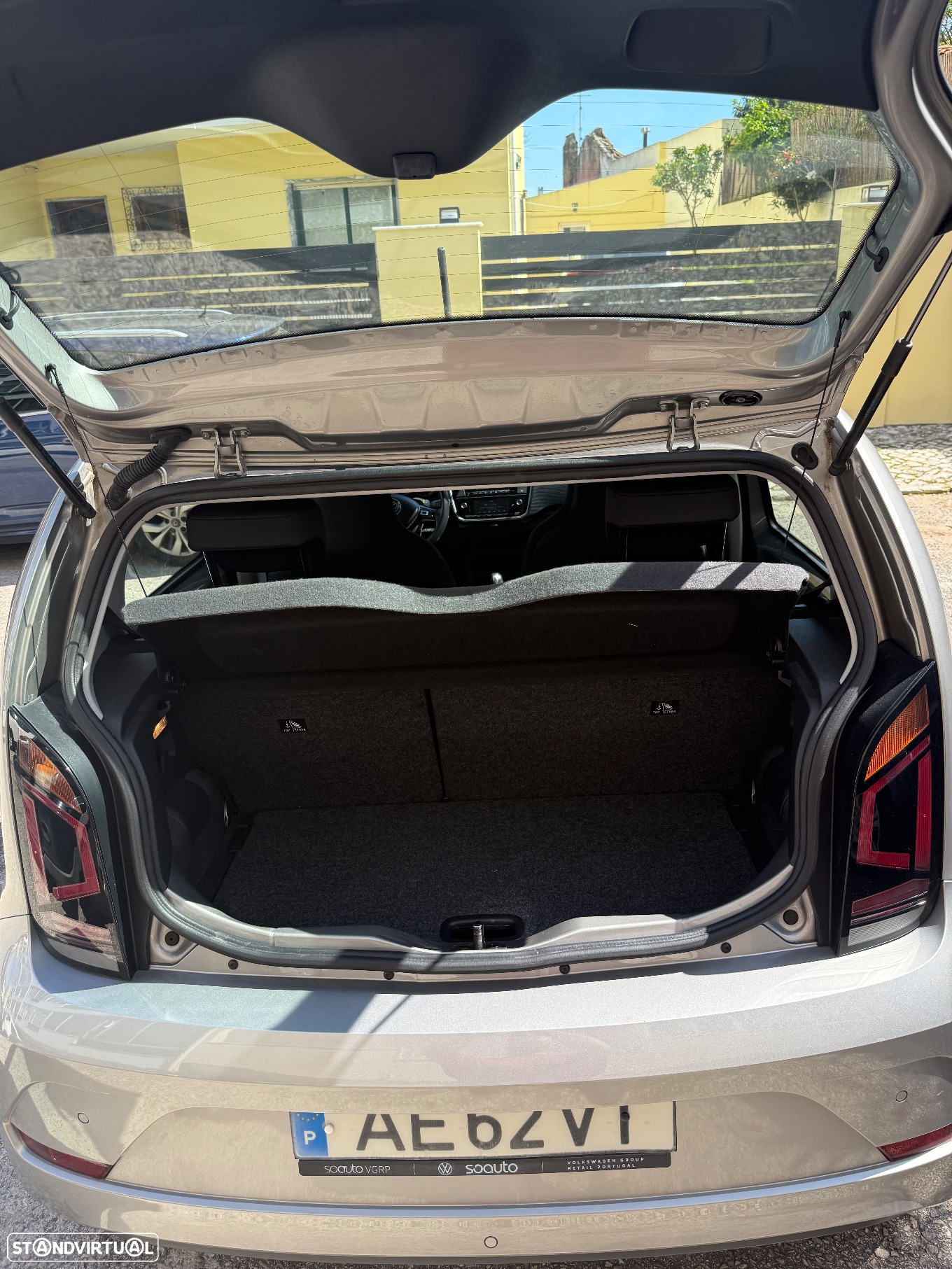 VW e-Up! Confort - 14