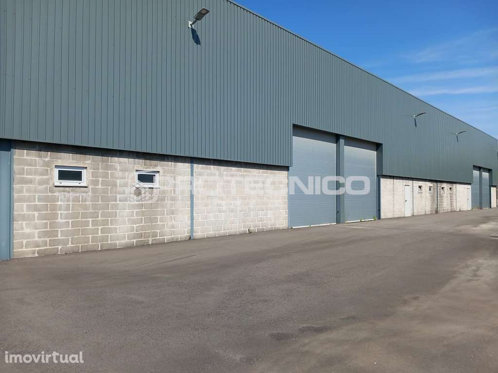 Armazém c/ 1.350m2 – Z. I. da Palhaça - Grande imagem: 2/36