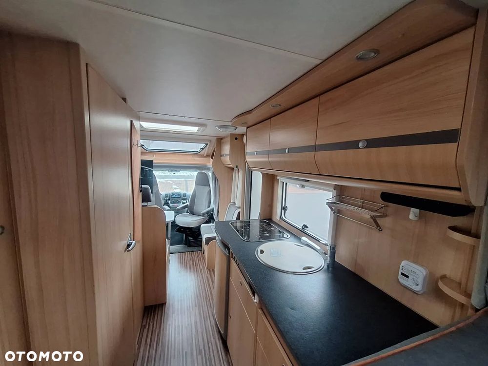 Carado T344 półintegra klimatyzacja - 9