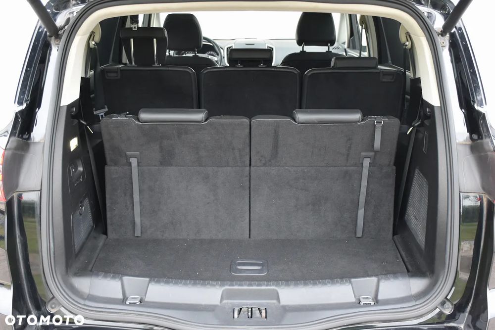 Ford S-Max 2.0 TDCi ST-Line - 39