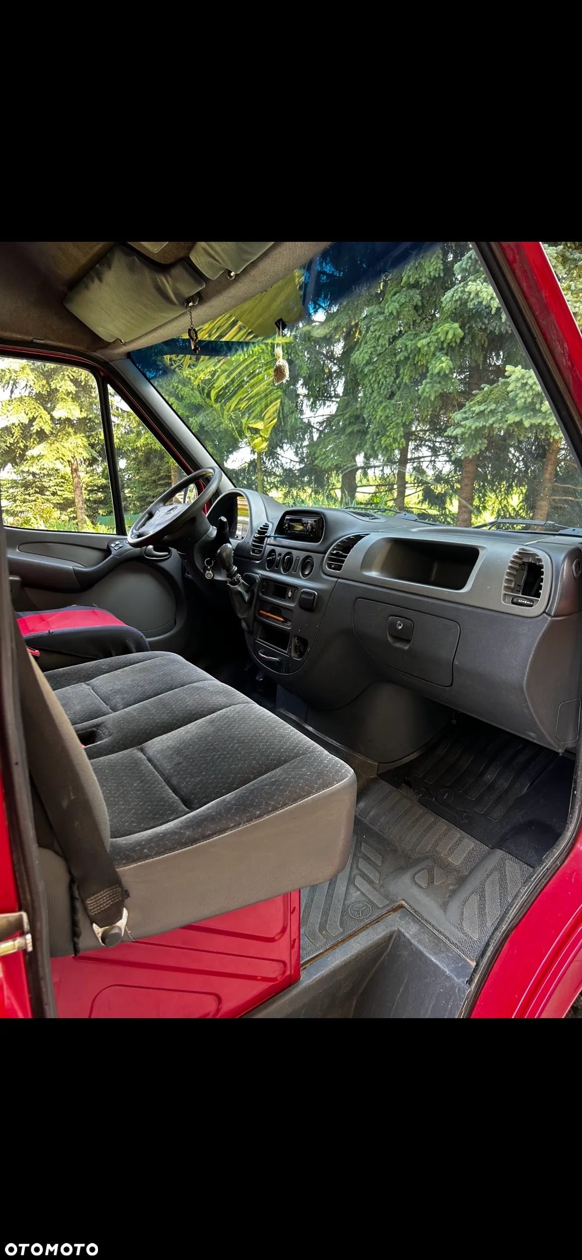 Mercedes-Benz Sprinter - 10