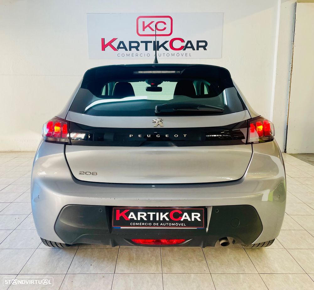 Peugeot 208 PureTech 100 EAT8 Active - 8