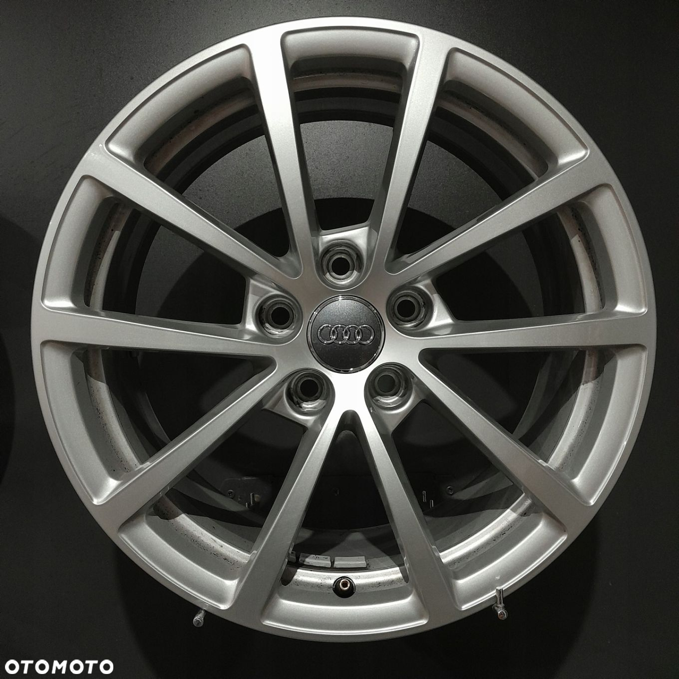 Felgi 17 5x112 Audi Q5, A6 C7, A4 B8 B9 OE F503004-12 - 2