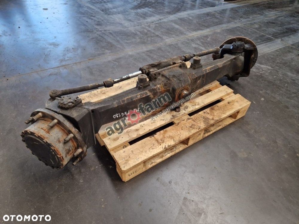 Przedni most Massey Ferguson 6180 AG 125 - 2