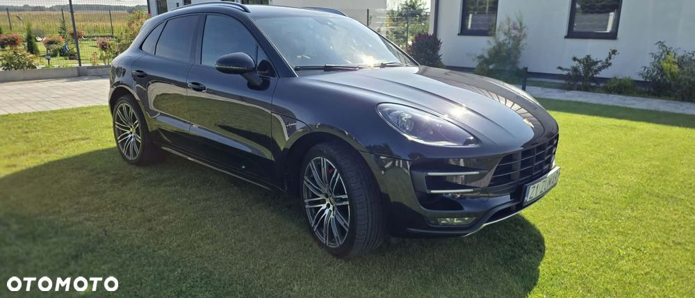Porsche Macan - 3