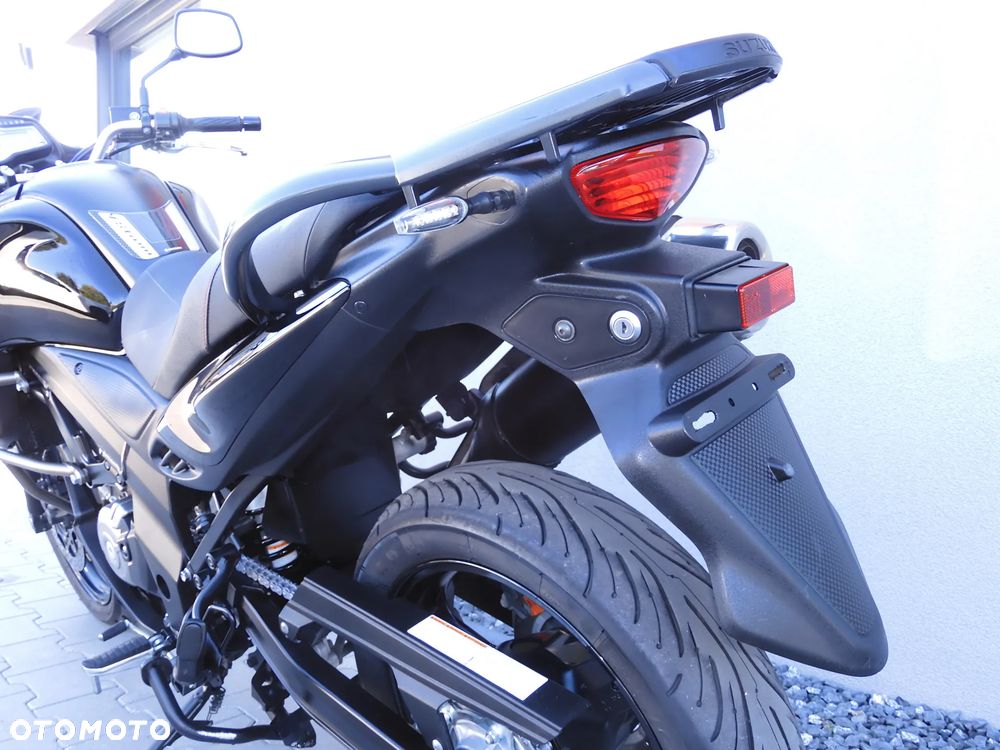 Suzuki V-STROM - 31