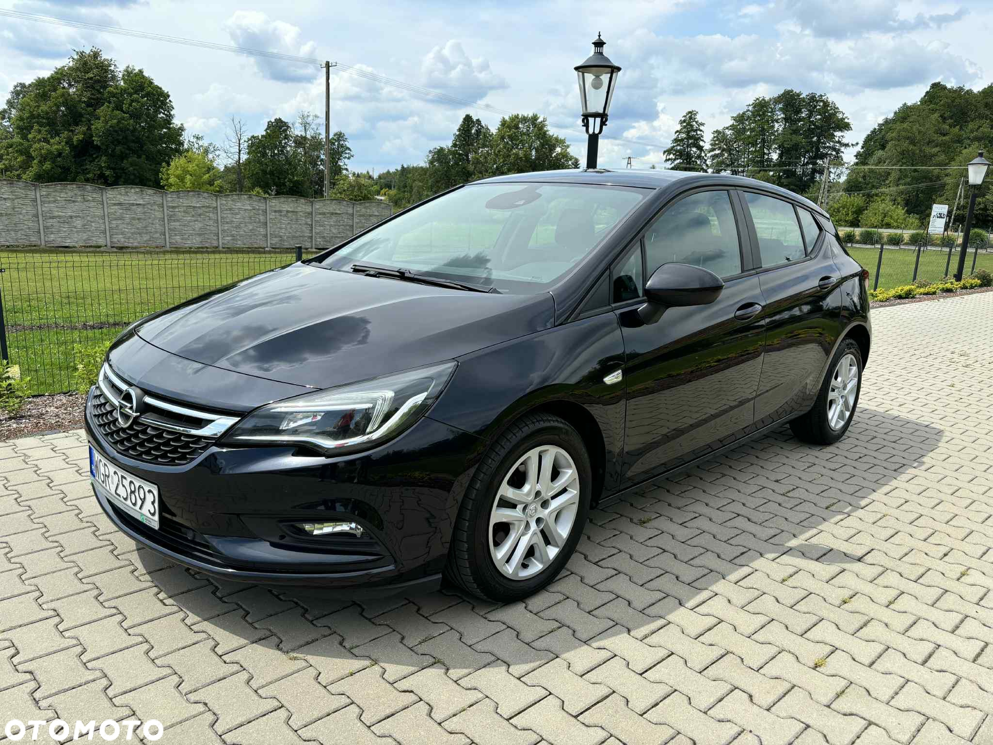 Opel Astra V 1.6 CDTI Enjoy - 3