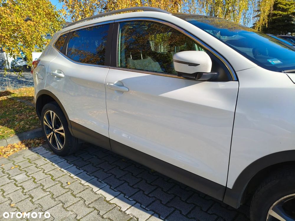 Nissan Qashqai 1.3 DIG-T N-CONNECTA - 8