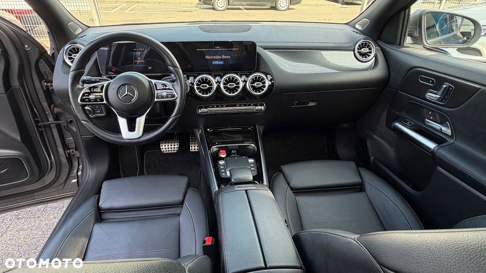 Mercedes-Benz GLA 250 4Matic 8G-DCT AMG Line - 12
