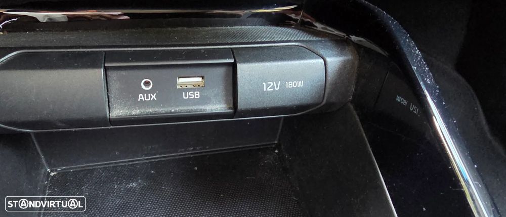 Kia Stonic 1.0 T-GDI Tech - 25