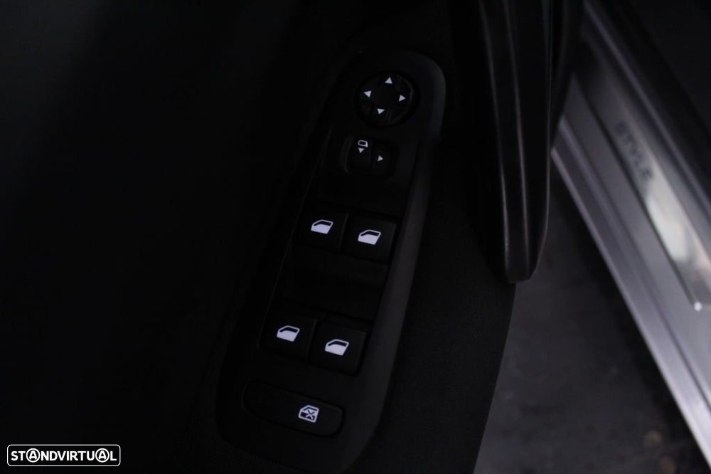 Peugeot 308 1.5 BlueHDi Style - 20