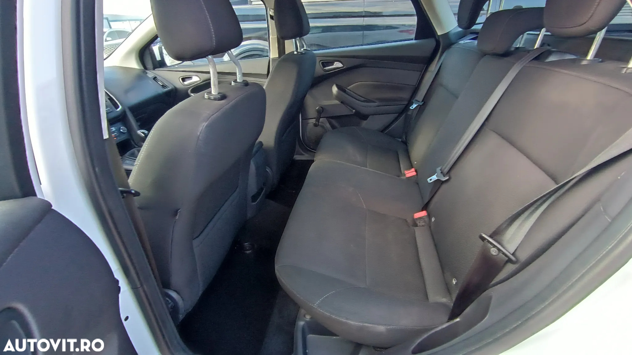 Ford Focus 1.5 TDCi Trend - 13