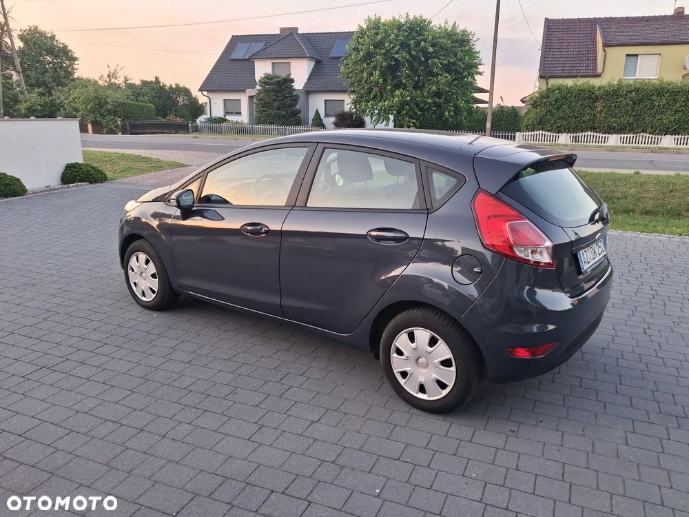 Ford Fiesta 1.25 Viva - 28