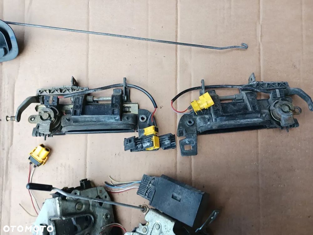 Klamka zewnętrzna drzwi BMW e36 318 Compact prawa lewa Chrom zamek drzwi zamek klapy - 5