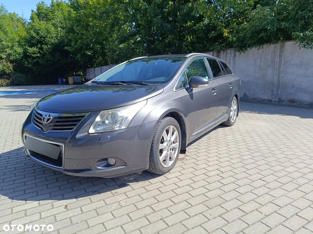 Toyota Avensis 2.0 D-4D Premium - 3