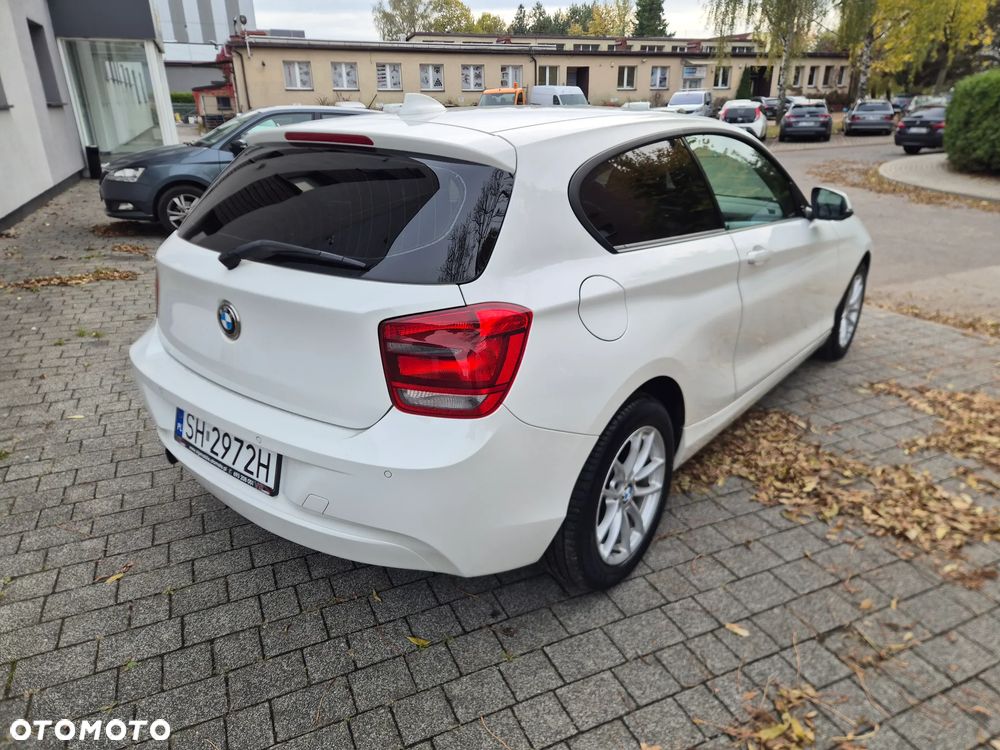 BMW Seria 1 114d - 5