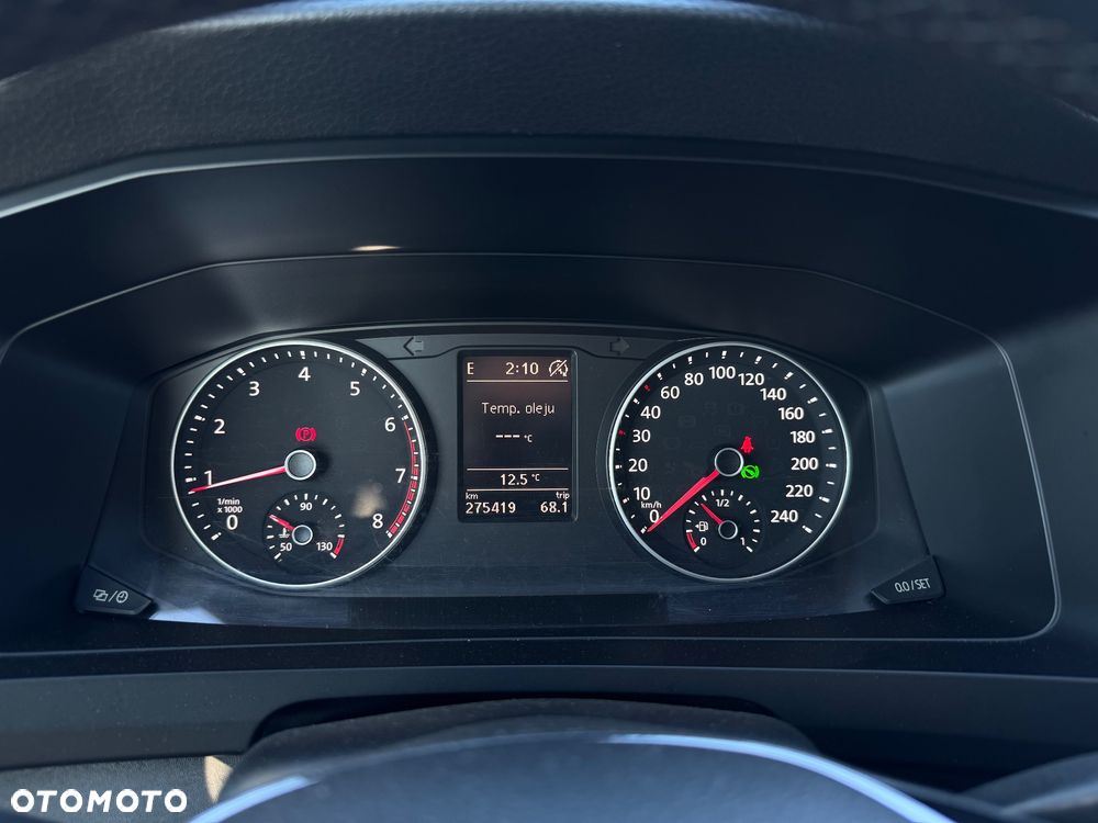 Volkswagen Transporter - 23