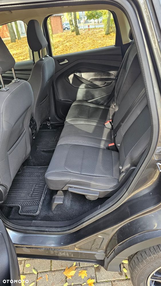 Ford Kuga 2.0 TDCi 4WD Trend - 9