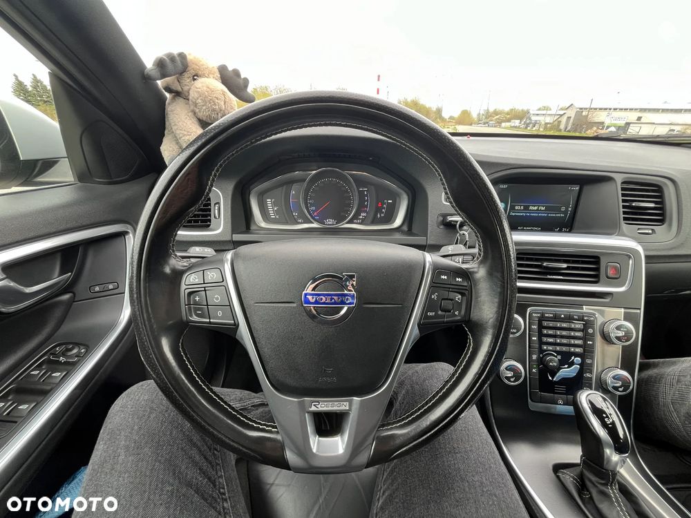 Volvo S60 D3 Drive-E R-Design Momentum - 21