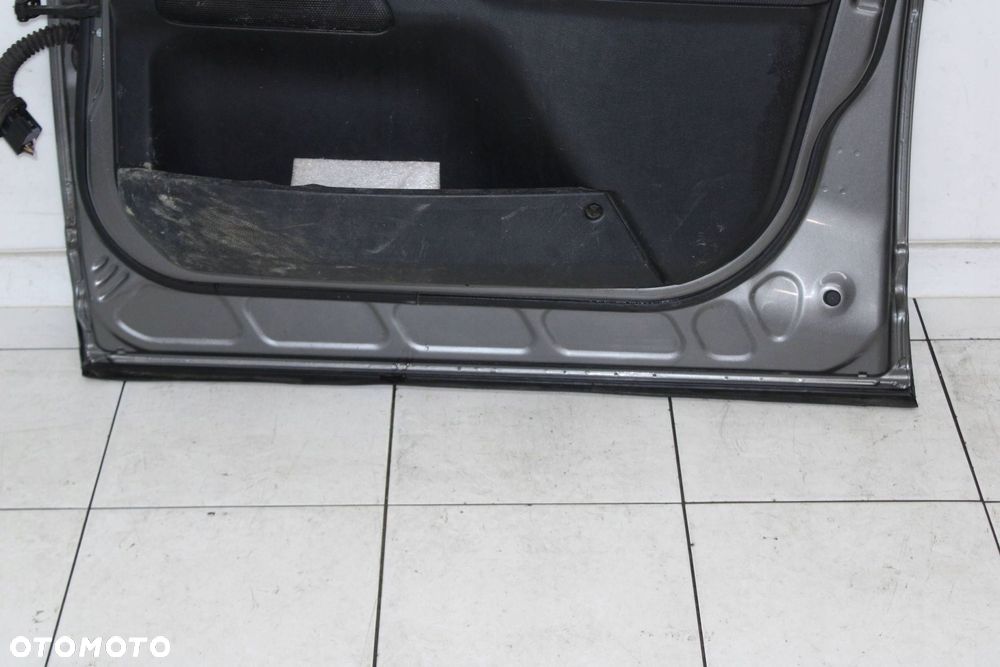 LAND ROVER FREELANDER II 06R- DRZWI PRAWE PRZEDNIE PRAWY PRZÓD 907 - 8