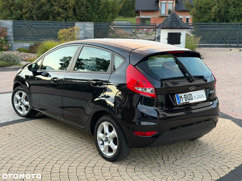 Ford Fiesta - 4