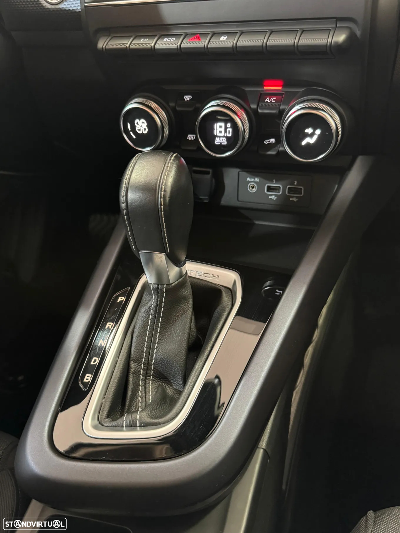 Renault Arkana 1.6 E-Tech Business - 17