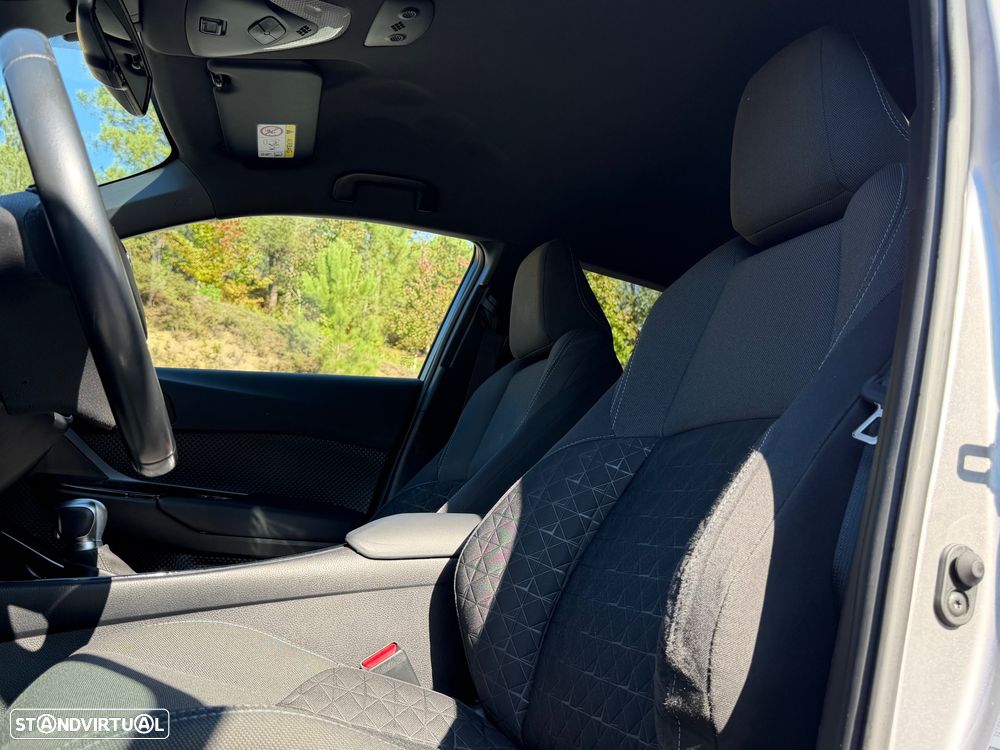 Toyota C-HR 1.8 Hybrid Square Collection - 39