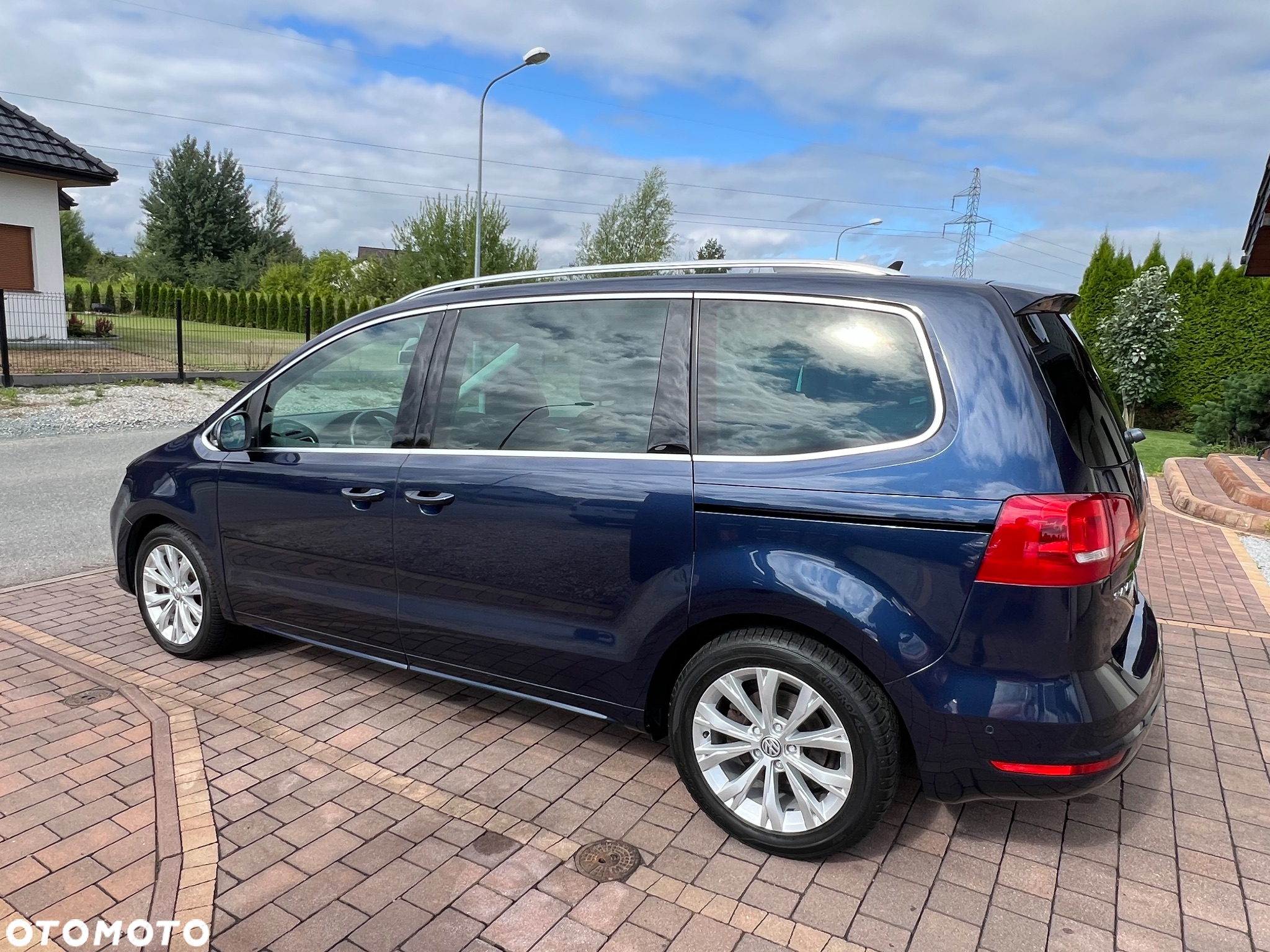 Volkswagen Sharan 2.0 TDI DSG Blue Motion Highline - 11