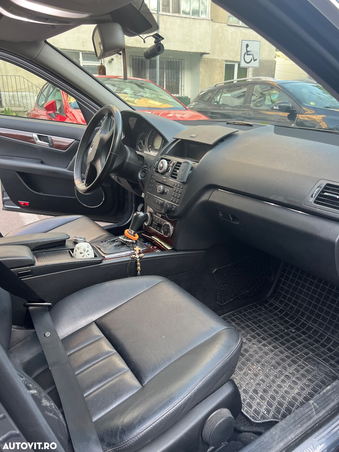 Mercedes-Benz C - 5