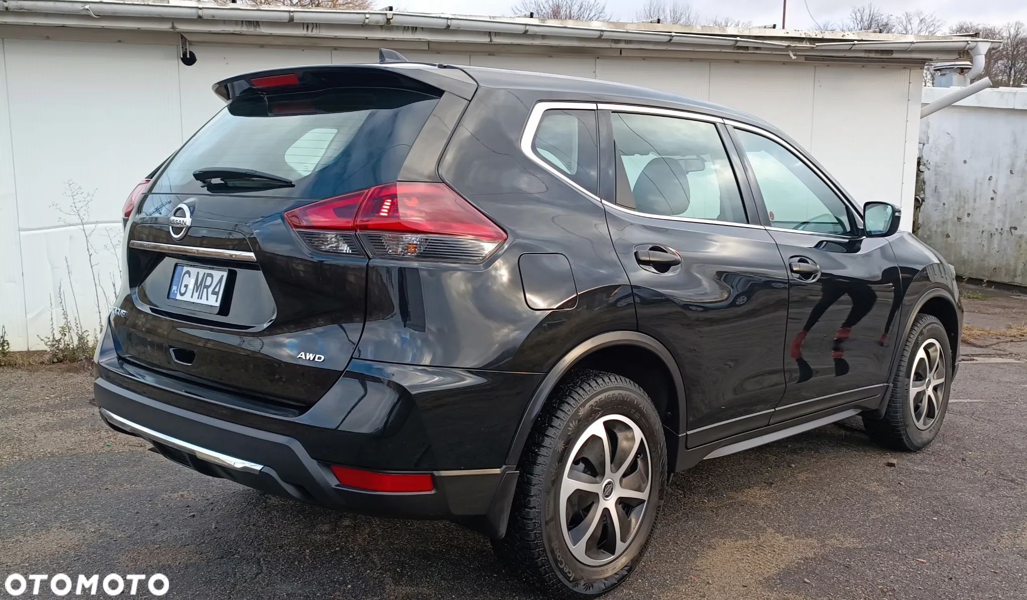 Nissan X-Trail - 1