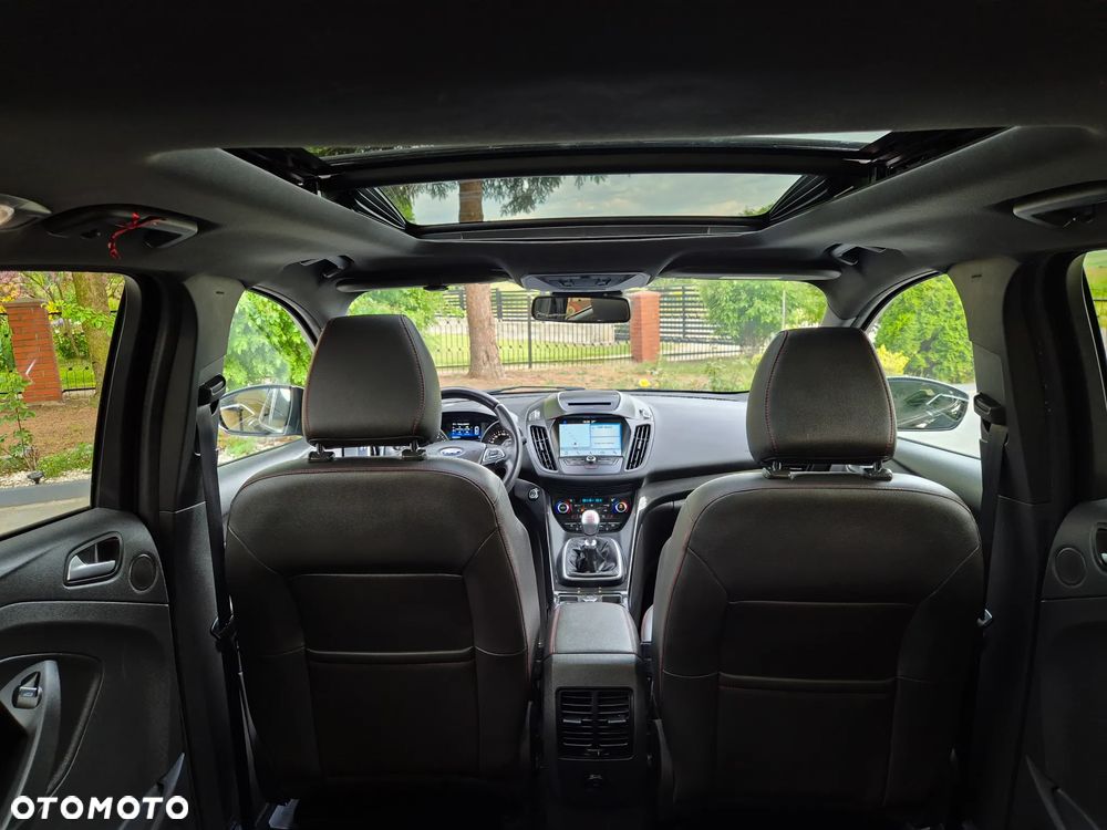 Ford Kuga 1.5 EcoBoost 2x4 ST-Line - 20
