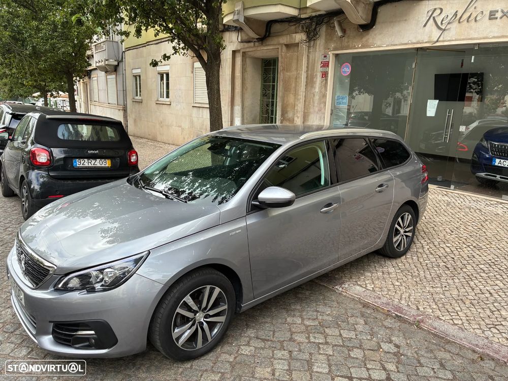 Peugeot 308 SW BlueHDi 130 EAT8 Style - 10