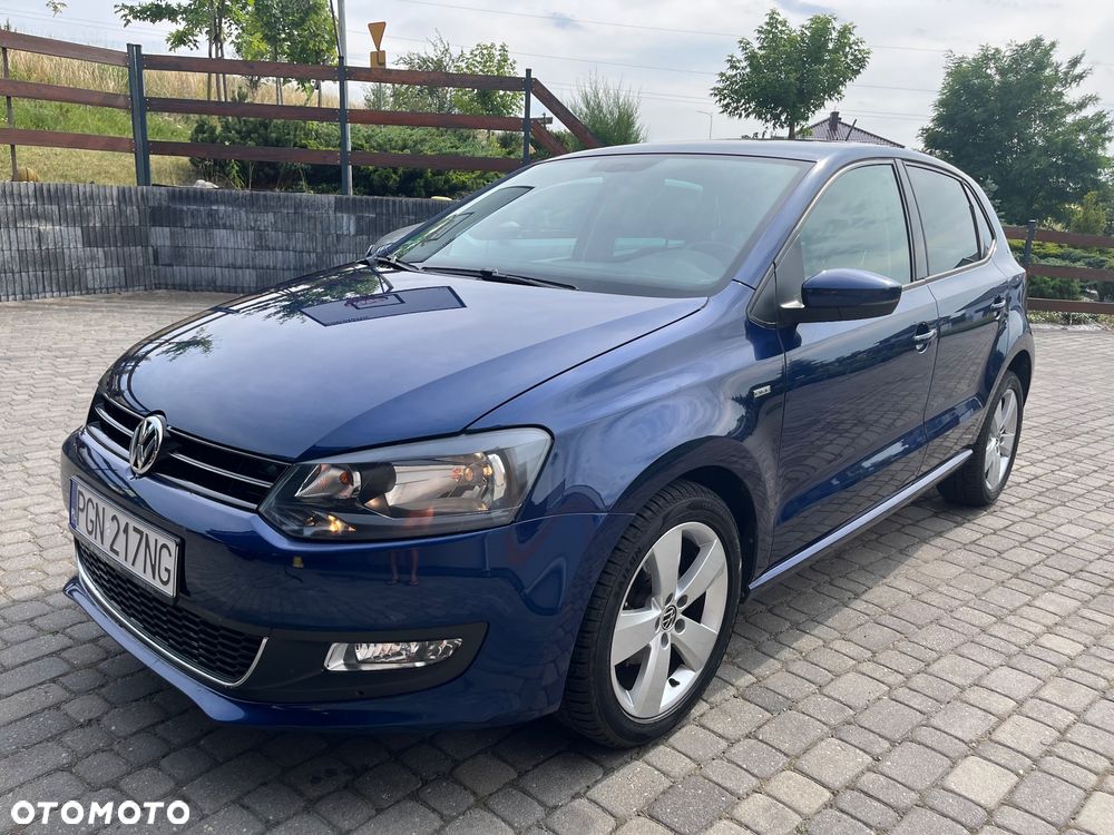 Volkswagen Polo 1.4 16V Comfortline - 1