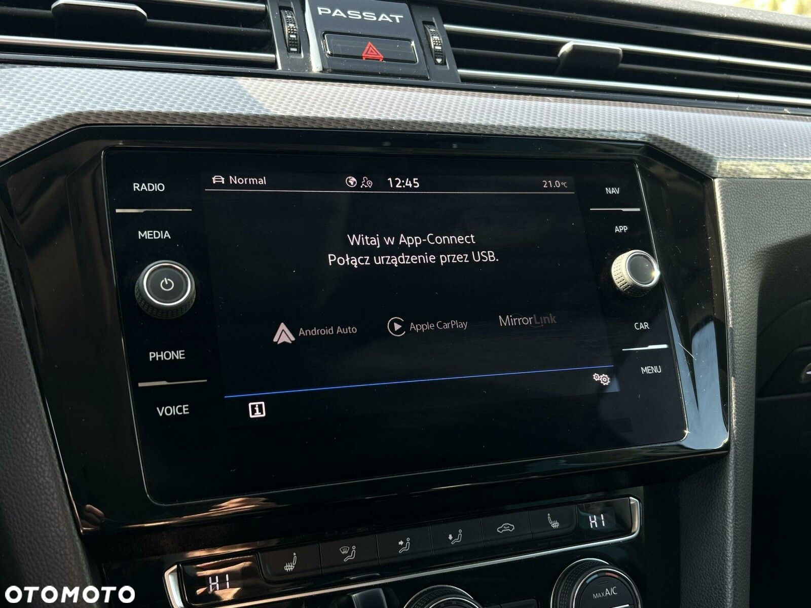 Volkswagen Passat - 23