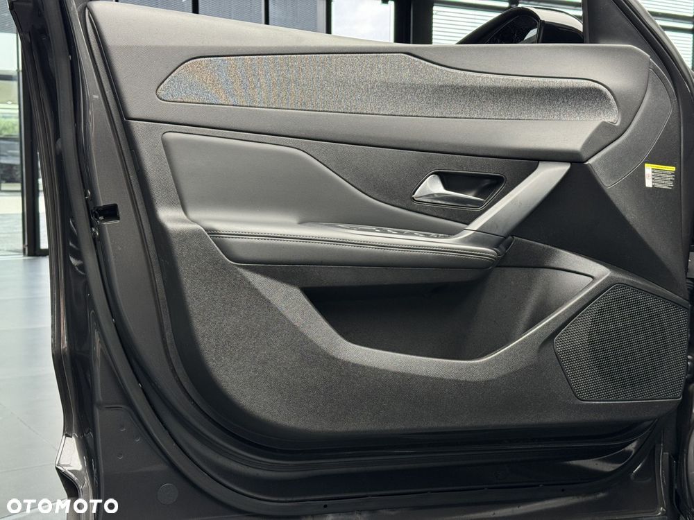 Peugeot 408 1.2 PureTech Allure Pack S&S EAT8 - 14