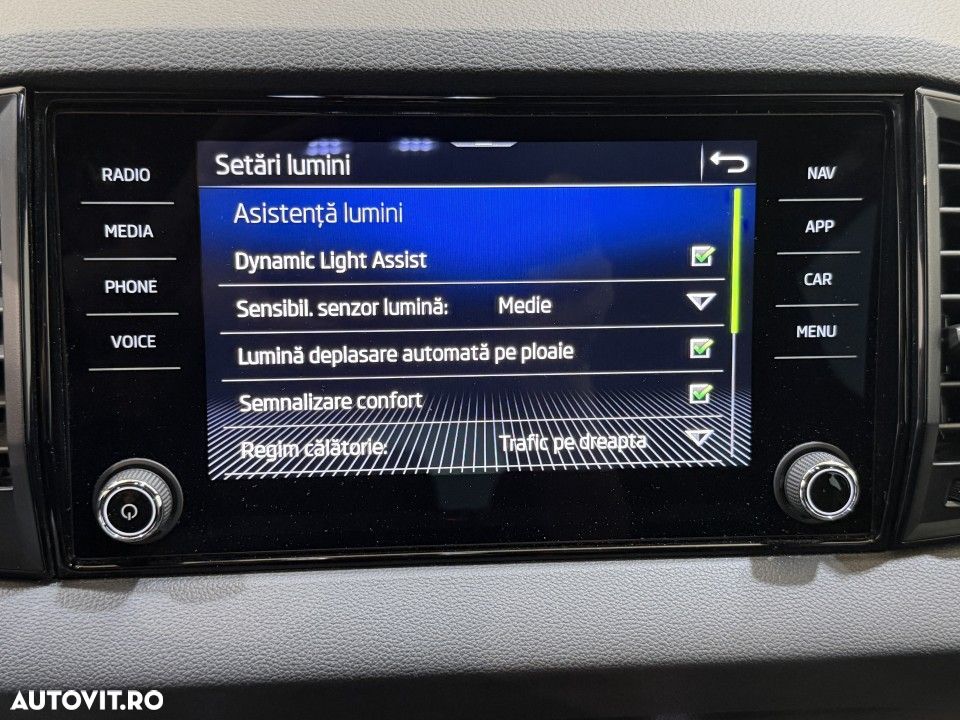 Skoda Karoq 2.0 TDI 4X4 DSG Sportline - 19
