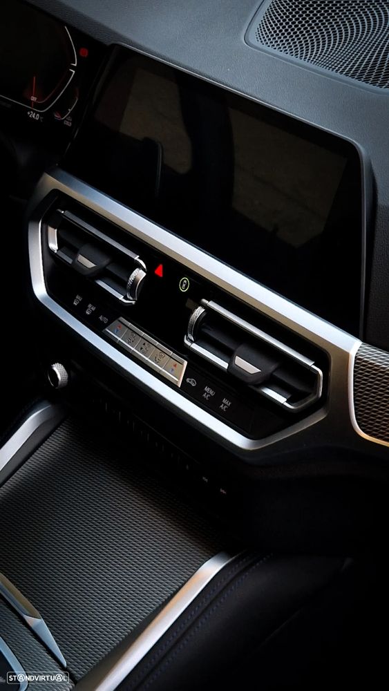 BMW 420 Gran Coupé d Pack Desportivo M Auto - 31