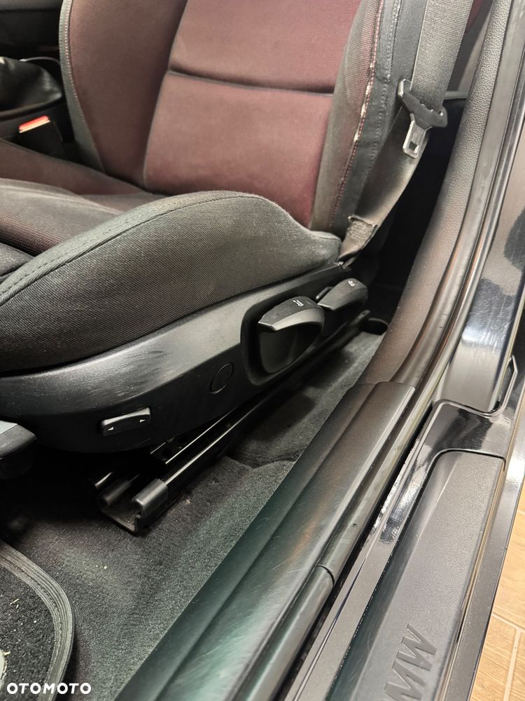 BMW Seria 1 118d - 13