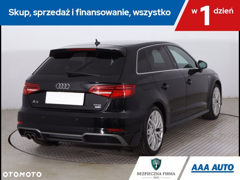 Audi A3 Sportback - 6