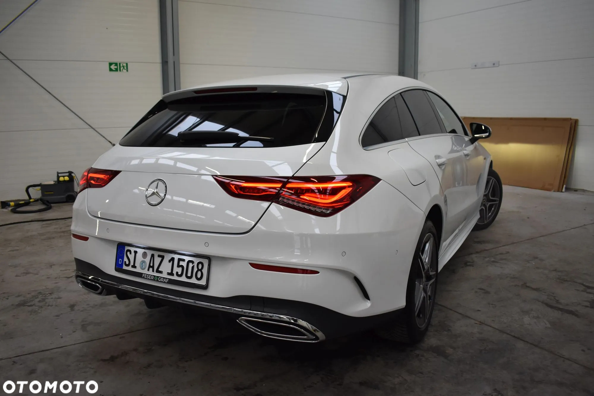 Mercedes-Benz CLA 250 E AMG Line 8G-DCT - 8