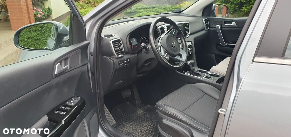 Kia Sportage 1.6 T-GDI Black Edition 2WD DCT - 2
