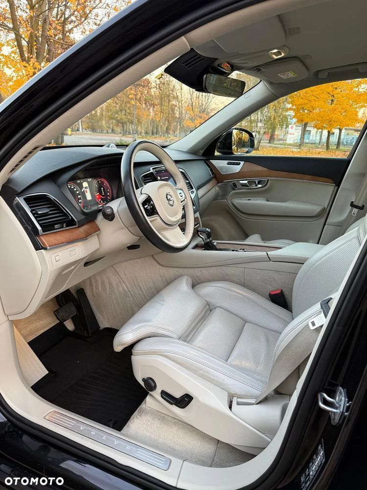 Volvo XC 90 D5 AWD Inscription 7os - 12