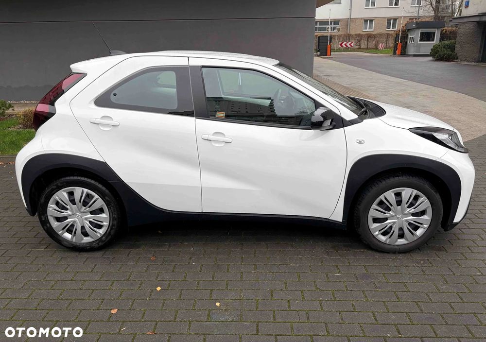 Toyota Aygo X 1.0 VVT-i Comfort CVT - 1