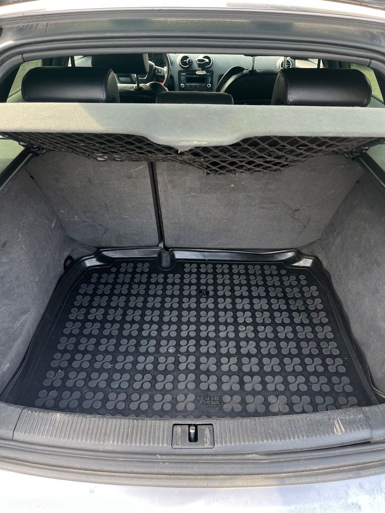 Audi A3 Sportback 2.0 TDI DPF Ambition - 10