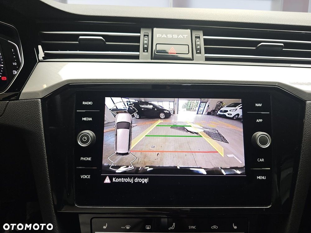 Volkswagen Passat Variant 1.4 TSI Plug-In Hybrid GTE DSG - 17