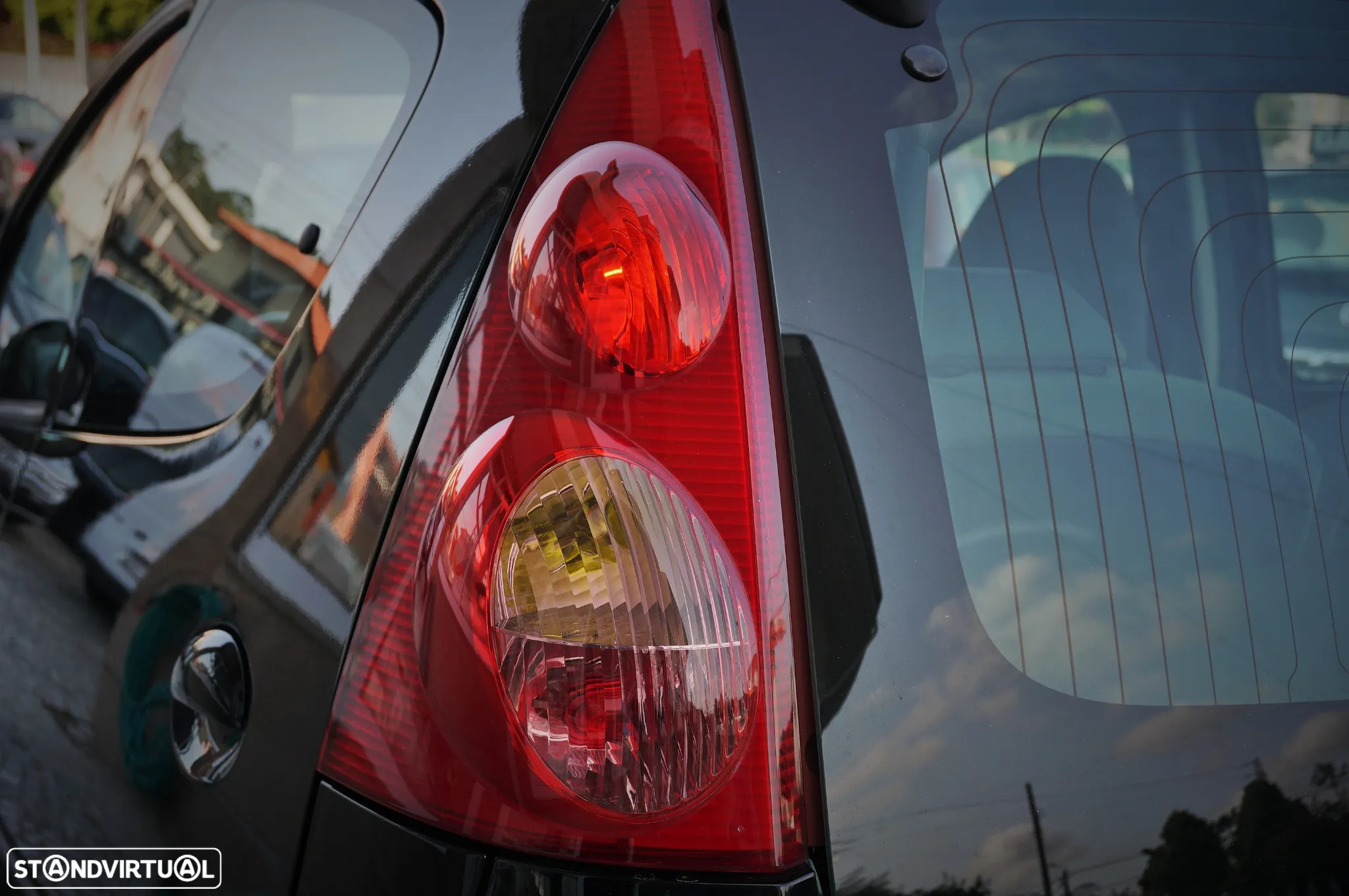 Peugeot 107 1.0 Trendy - 37